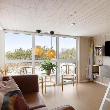Tv1363-hirtshals-oster-kjulvej-40 * Хиртсхальц